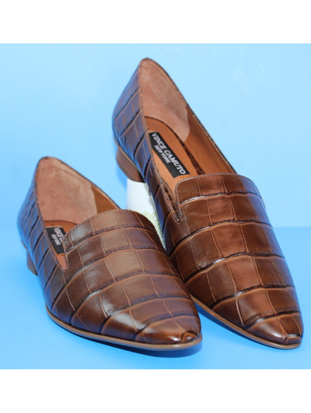 NWOB Vince Camuto KIKIE Loafers Chocolate Brown Croc-Embossed US 6.5M Classic!